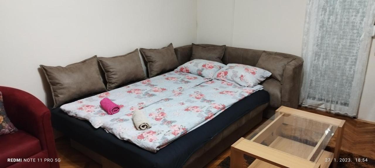 Apartman Lena 아란젤로바츠 외부 사진