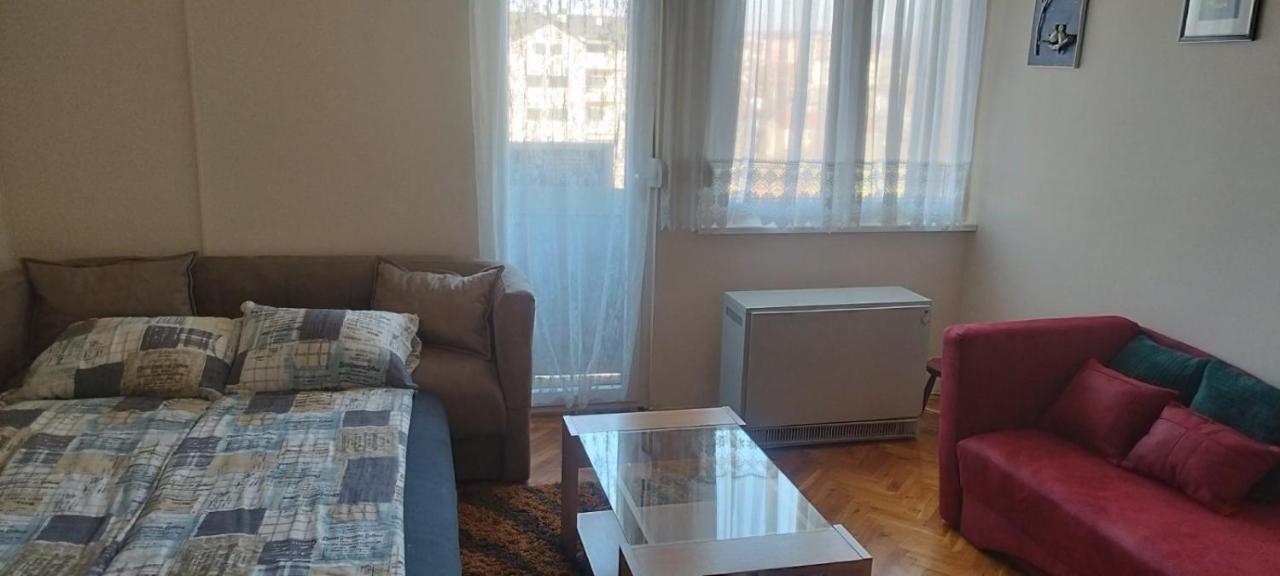 Apartman Lena 아란젤로바츠 외부 사진